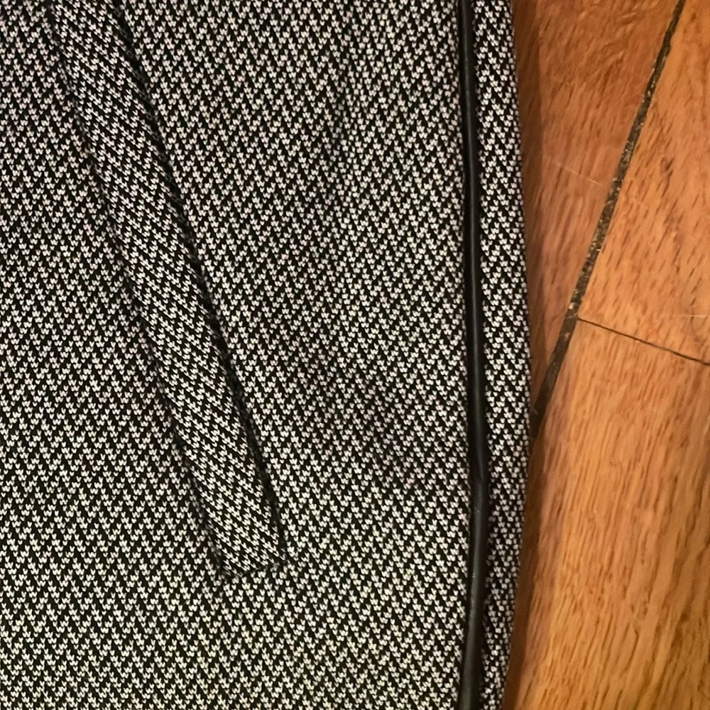 NWOT Chico’s So Slimming Hounds Tooth Chico Size 0/ Size 4 - Picture 2 of 3